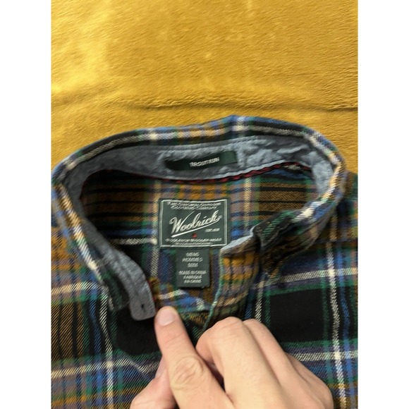 Woolrich Long Sleeve Button  Plaid Flannel multi-color Men's Sz M - Picture 5 of 6